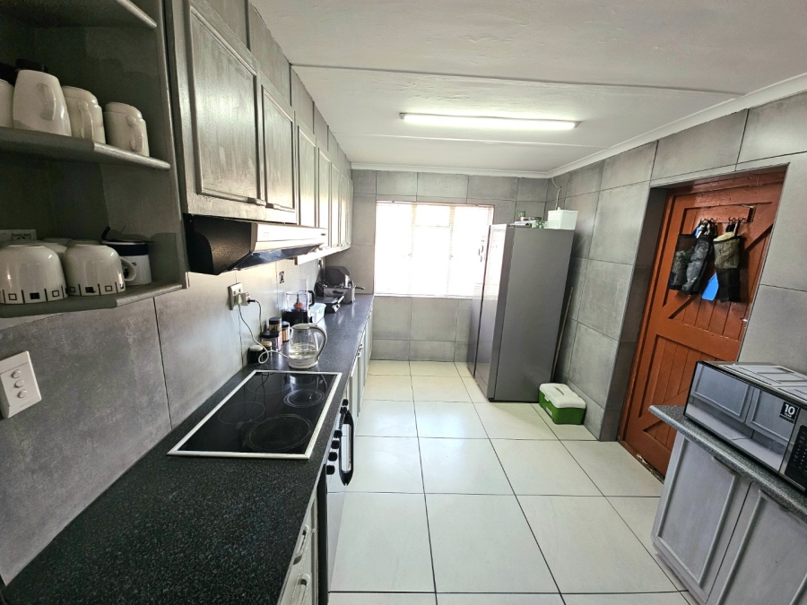 4 Bedroom Property for Sale in Strandfontein Village Western Cape